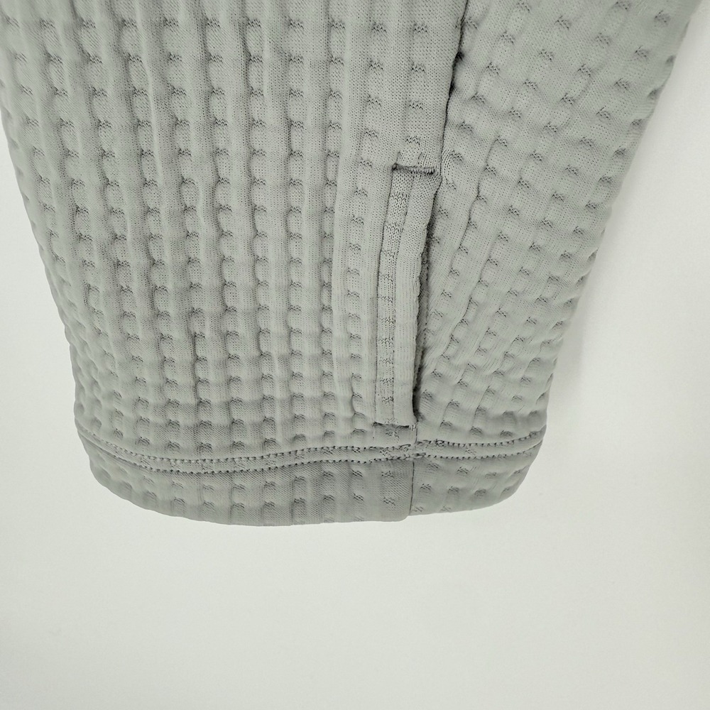 Lululemon Men's Waffle-Knit Half Zip In Silver Drop - Picture 8 of 11